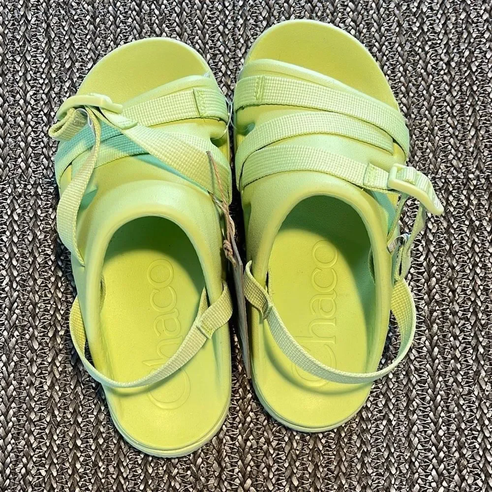 Chaco‎ Childrens Chillos Sport Pale Green Size 4 New